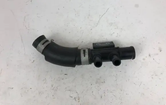 Toyota Mirai Coolant pipe/hose 