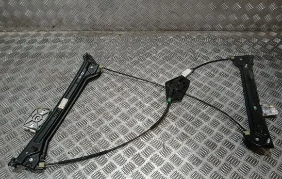 Audi A5 8T 8F Front door electric window regulator 8T0837462C
