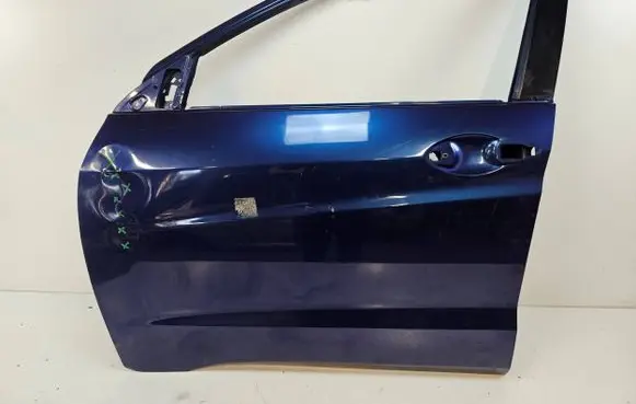 Honda HR-V Front door
