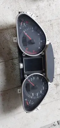 Audi Q7 4L Speedometer (instrument cluster)