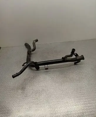 Engine coolant pipe/hose