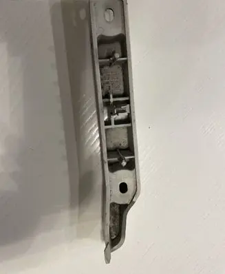 Ford Focus Front bumper mounting bracket 8M5117D958AD