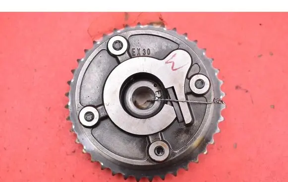 Peugeot 207 CC Crankshaft pulley 