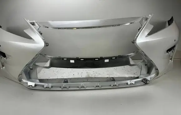 Lexus ES 300h Front bumper 2119373