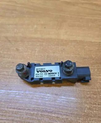 Volvo XC90 Airbag deployment crash/impact sensor 30724677 150609