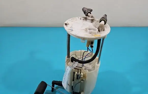Suzuki Grand Vitara II In-tank fuel pump 15100-65J02 IMPRK1454725