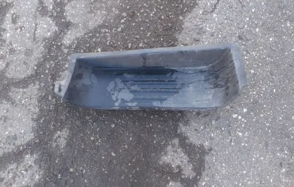 Volkswagen Transporter - Caravelle T5 Side skirt rear trim 7H0863736B 0863736B