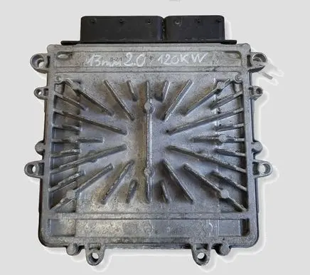 Volvo V60 Engine control unit/module 31336983 1039S50500 0281018414