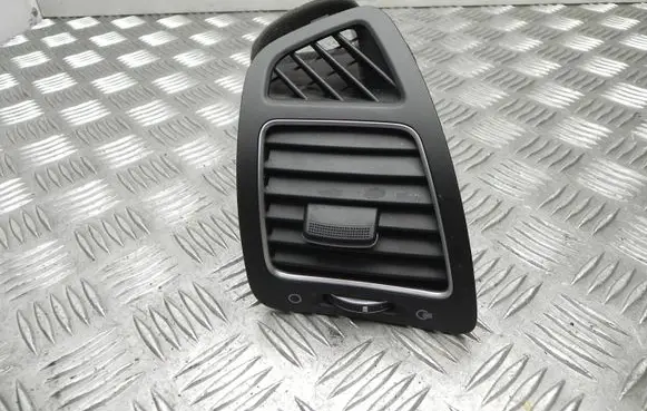 KIA Sorento Rear air vent grill 2P97490105 T9259
