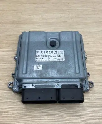 Mercedes-Benz CLS C219 Engine control unit/module A6421503972 1039S21472 0281014323