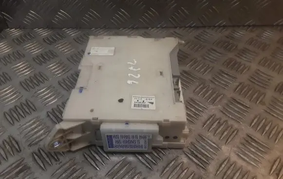 Lexus GS 300 350 430 450H Fuse box set 8273030631
