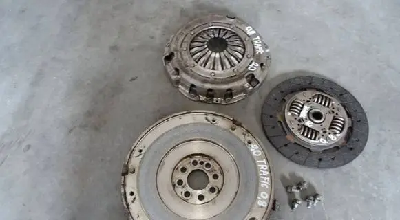 Renault Trafic II (X83) Dual mass flywheel 