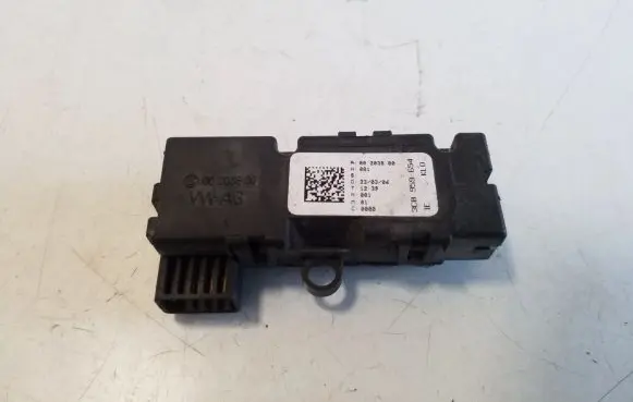 Volkswagen PASSAT B6 Steering angle sensor 3C0959654