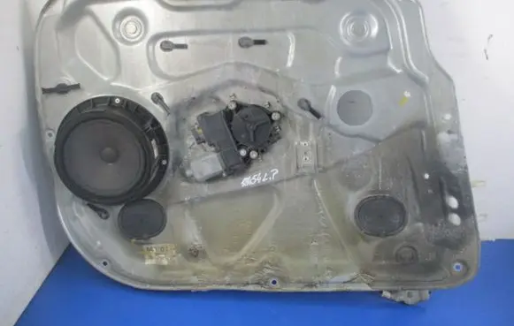 Hyundai ix 55 Front door window regulator with motor 82470-3J010