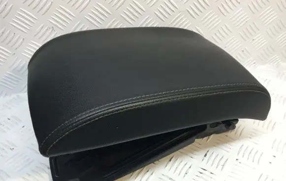 Ford Mondeo MK IV Armrest 6M21-R04604-AD