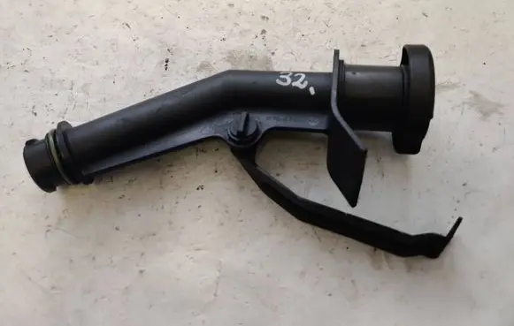 Ford Transit Oil fill pipe 1C1Q6763AC