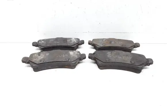 Volvo V60 Brake pads (rear) 