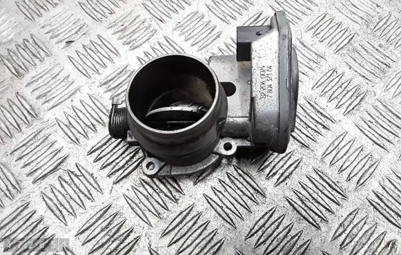 BMW 1 E82 E88 Throttle valve 780437304