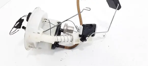 BMW 3 E90 E91 Fuel level sensor 