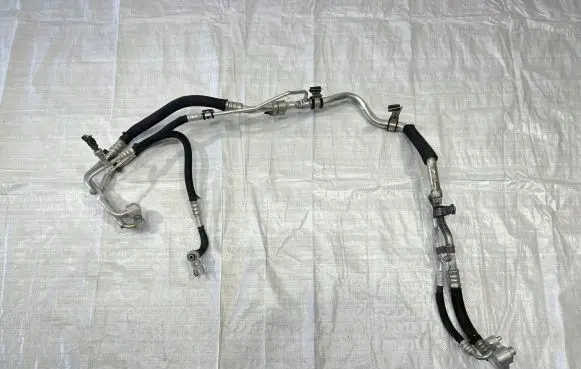 Jeep Wrangler Air conditioning (A/C) pipe/hose P68288387AA