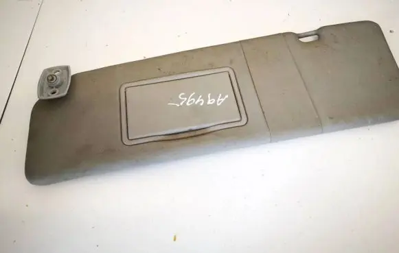 Sun visor