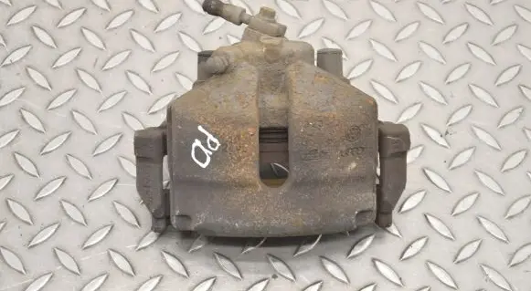 Volkswagen PASSAT CC Front brake caliper