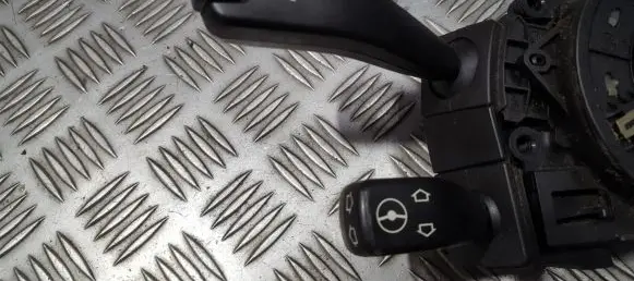 BMW X5 E53 Indicator stalk 8363668 01104010