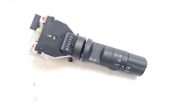 Nissan Qashqai Indicator stalk 87012D
