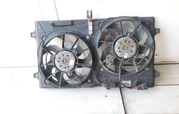 Seat Alhambra (Mk1) Radiator cooling fan shroud 7M3121207B