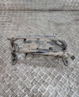 Land Rover Discovery 5 Gearbox mounting bracket PLA5060