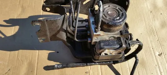 Peugeot 208 ABS Pump 9804162080
