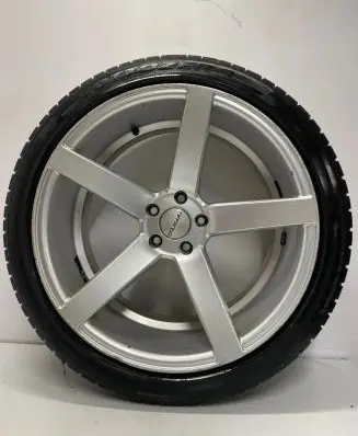 Mercedes-Benz E W212 R20 alloy rim 