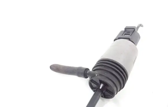 BMW 1 E81 E87 Windscreen/windshield washer pump 6934159 67126934159