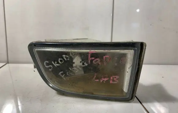 Skoda Fabia Mk2 (5J) Front fog light 6Y0941700