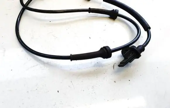 Citroen C4 I Picasso ABS rear brake sensor 9653663180