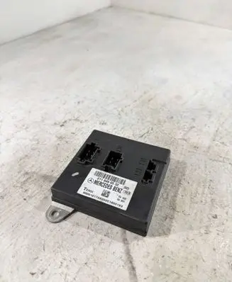 Mercedes-Benz E W211 Comfort/convenience module 2115450532