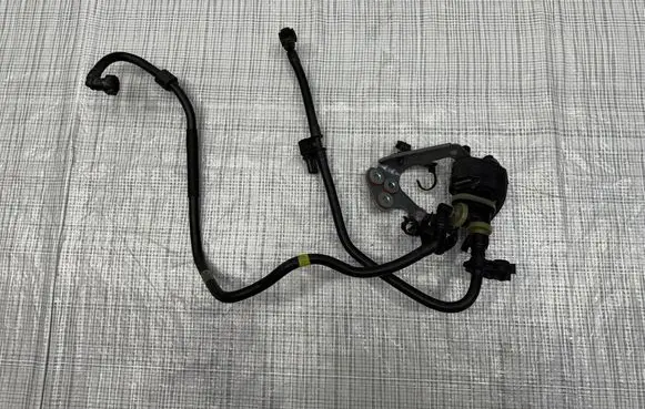 Maserati Grecale Valve vacuum 670162028