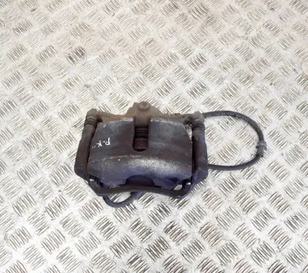 Volkswagen Golf VII Front brake caliper