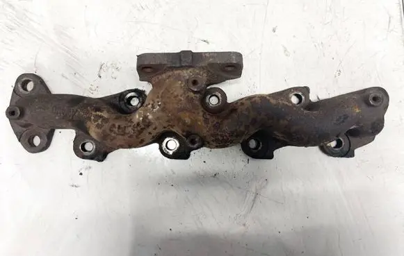 Nissan Primera Exhaust manifold aw400
