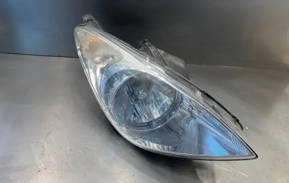 Hyundai i20 (PB PBT) Headlight/headlamp 921024P000 01031099900010