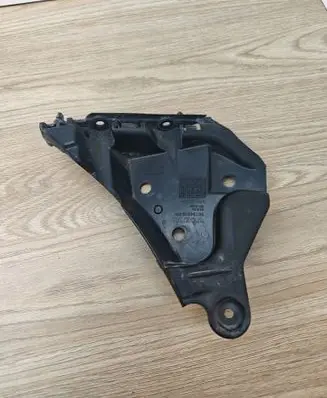 Volvo XC60 Front bumper mounting bracket 30764619 BP8BA