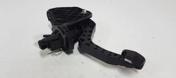 Clutch pedal