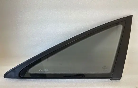 Audi A6 S6 C6 4F Rear side window 4F5845300