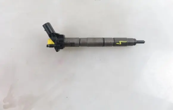 Audi A6 S6 C6 4F Fuel injector 0445115019 059130277R