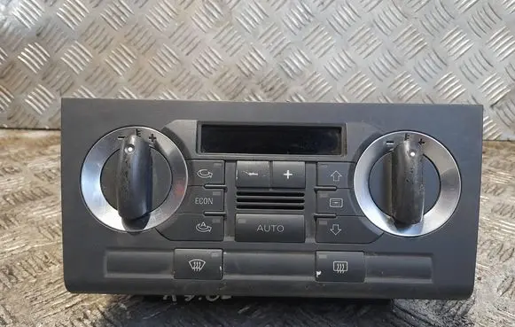 Audi A3 S3 8P Climate control unit 8P0820043H 412206018027