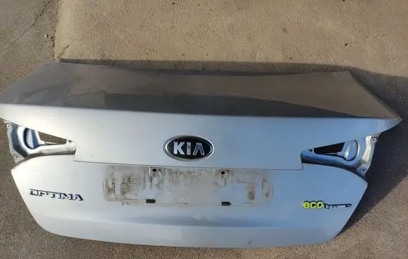 KIA Optima Tailgate/trunk/boot lid