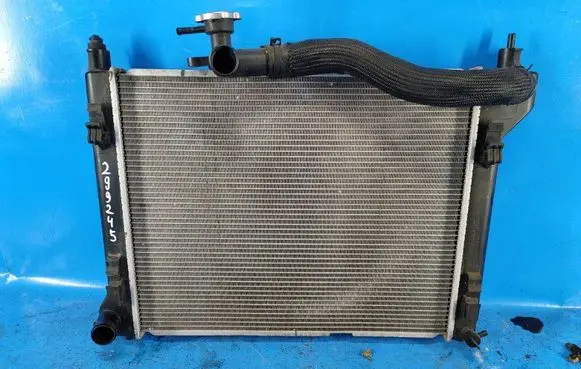 Nissan Sentra B17 Coolant radiator 214103SH0A