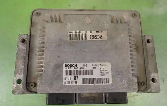 Peugeot 607 Engine control unit/module ECU