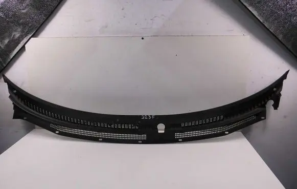 Mazda 323 Wiper trim BJ0J50791