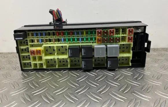Fuse box set